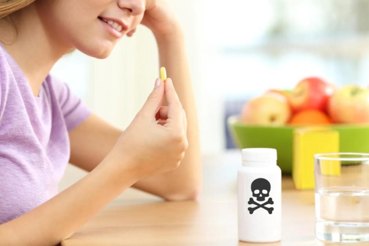 High dose Vitamin C tablets helping reduce fatigue and mental exhaustion by boosting energy and focus naturally